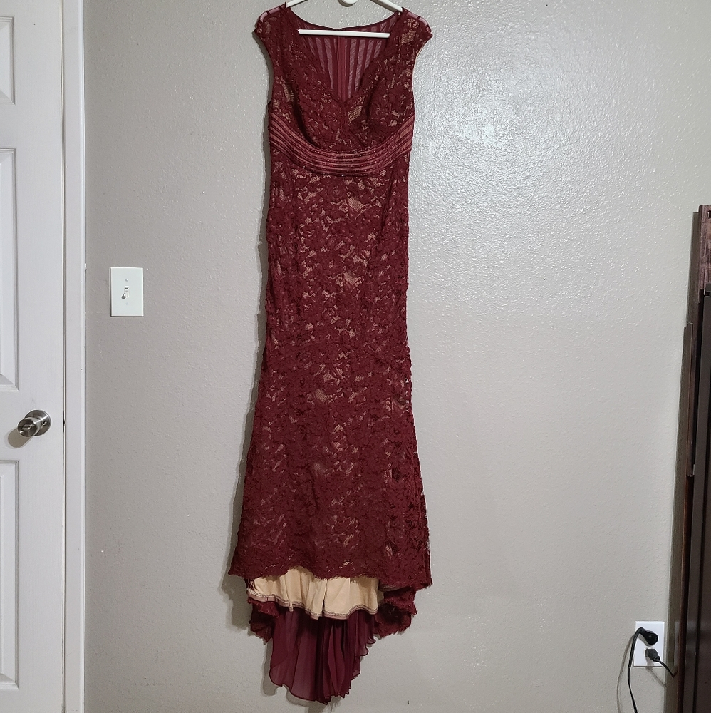 TADASHI SHOJI Dress